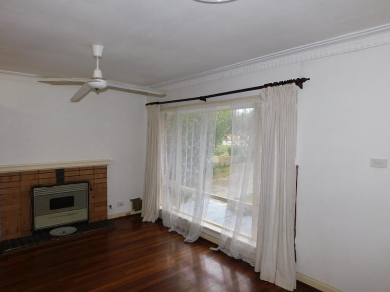 112 Clontarf Road, Hamilton Hill WA 6163