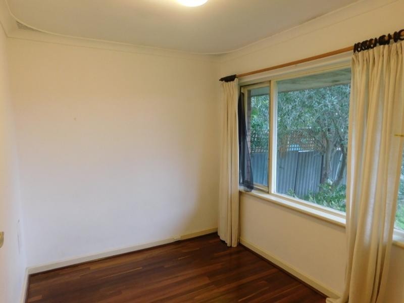 112 Clontarf Road, Hamilton Hill WA 6163