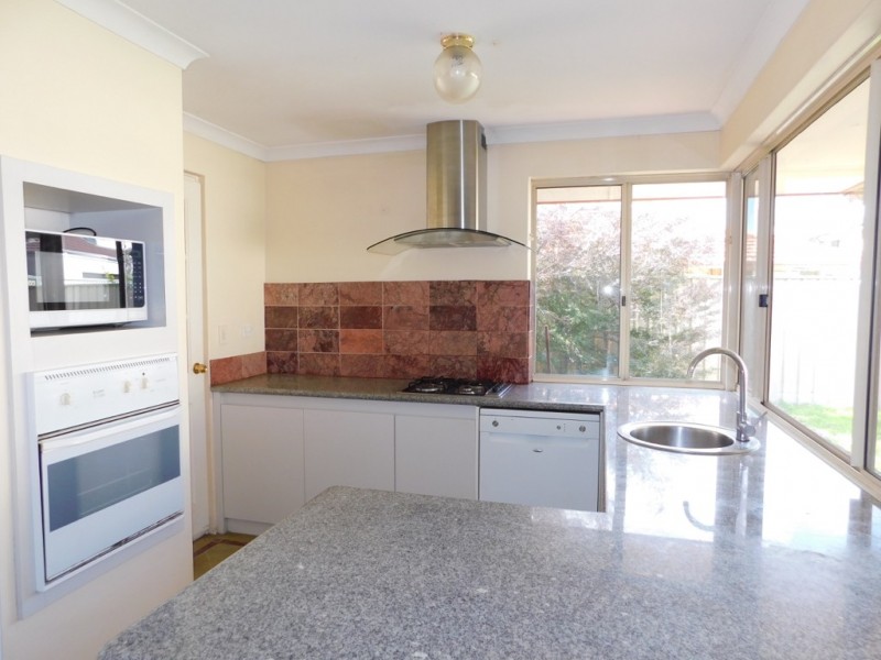 3/16 Marjorie Avenue, Shelley WA 6148