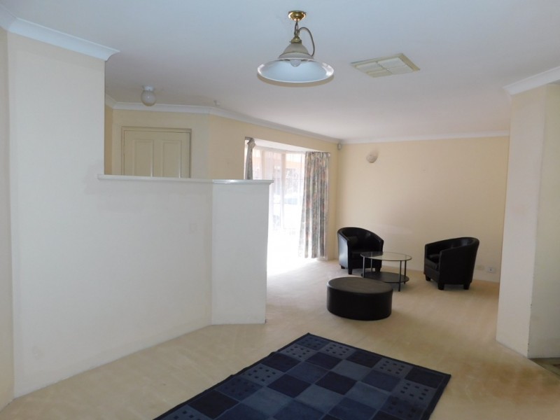 3/16 Marjorie Avenue, Shelley WA 6148