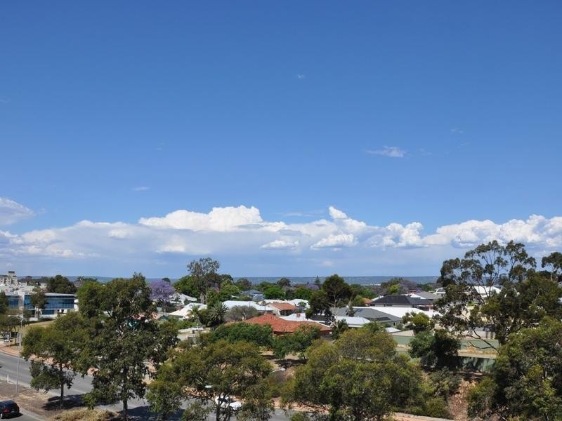 100/3 Homelea Court, Rivervale WA 6103