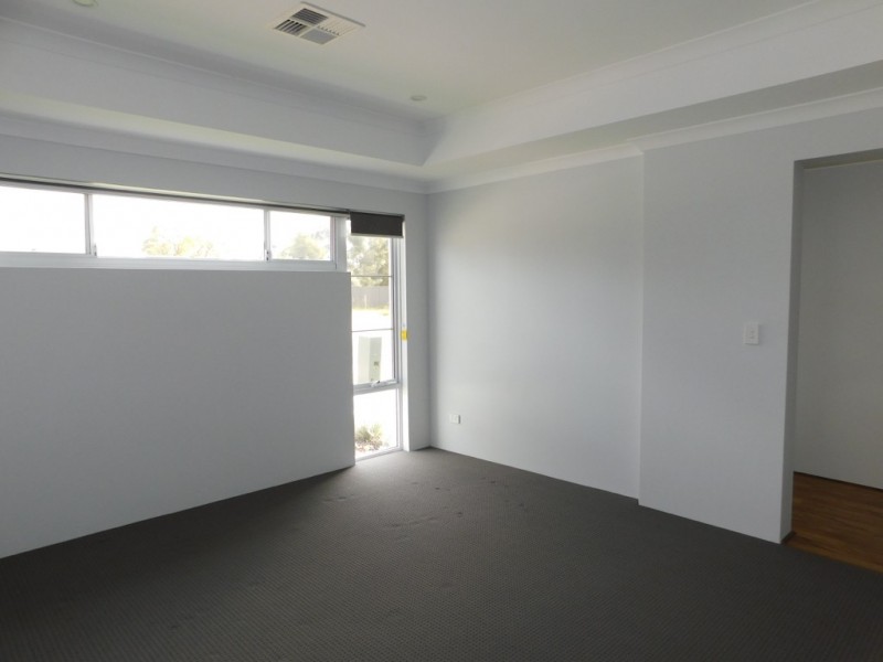 66 Bradley Street, Southern River WA 6110