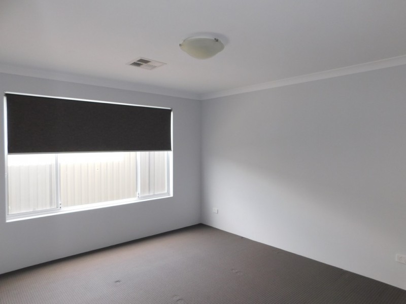 66 Bradley Street, Southern River WA 6110