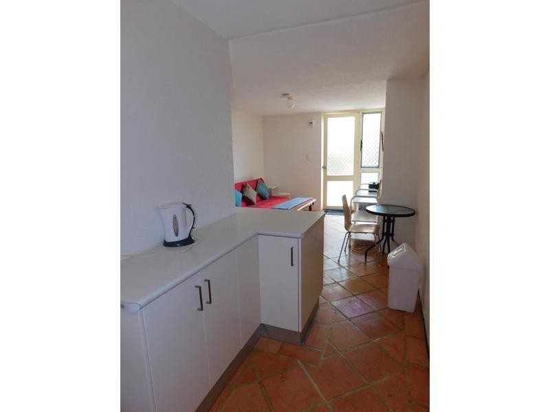12A/49 Herdsman Parade, Wembley WA 6014