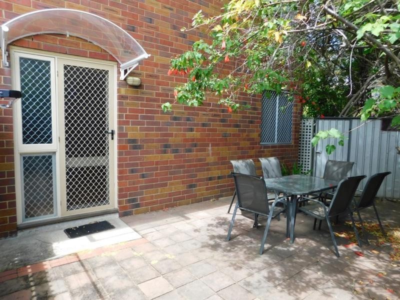 12A/49 Herdsman Parade, Wembley WA 6014