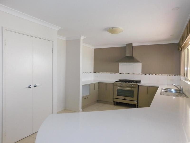 16 Giudice Way, Yangebup WA 6164