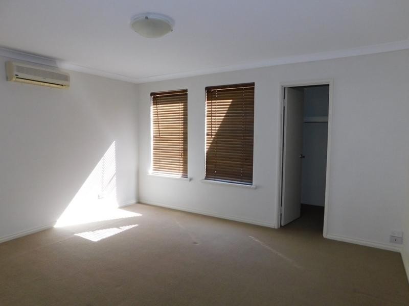 16 Giudice Way, Yangebup WA 6164