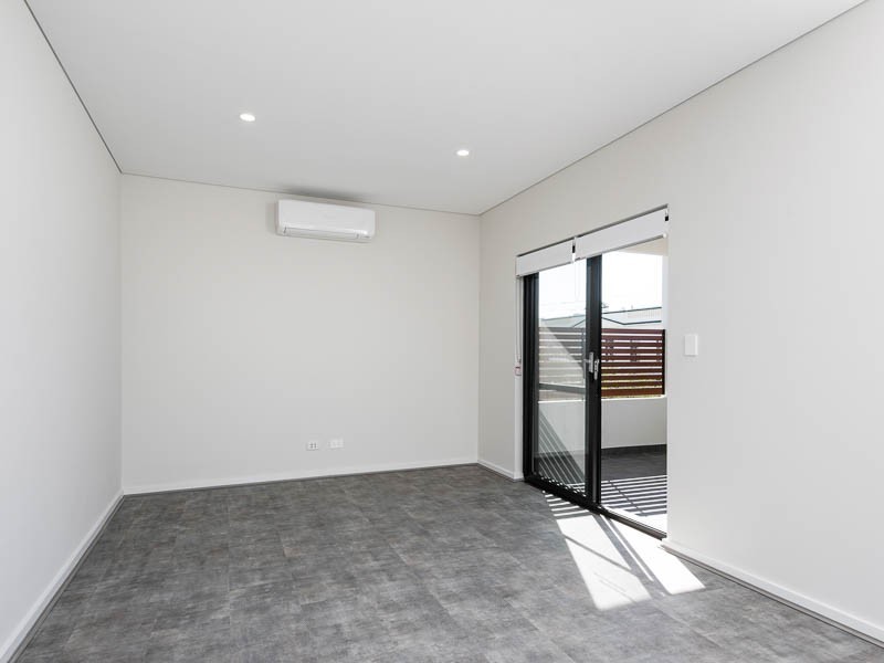 1/67 Wray Avenue, Fremantle WA 6160