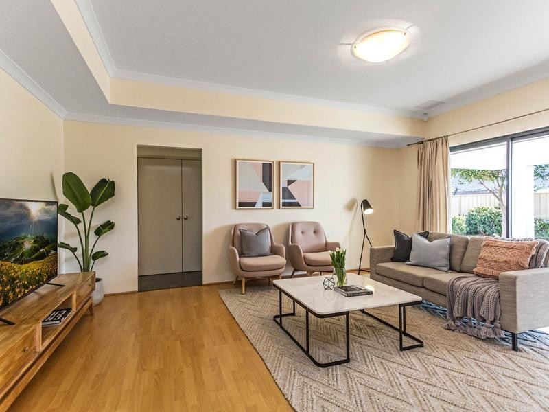 20 Wyatt Road, Hocking WA 6065