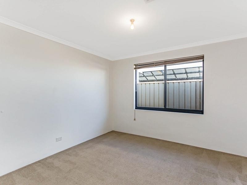 20 Wyatt Road, Hocking WA 6065