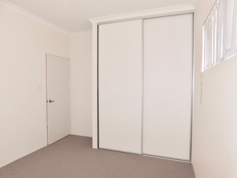 36 Hilory Street, Coolbellup WA 6163