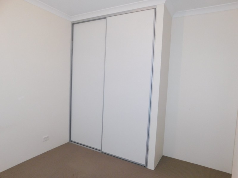 36 Hilory Street, Coolbellup WA 6163