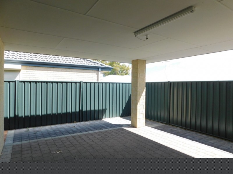 36 Hilory Street, Coolbellup WA 6163