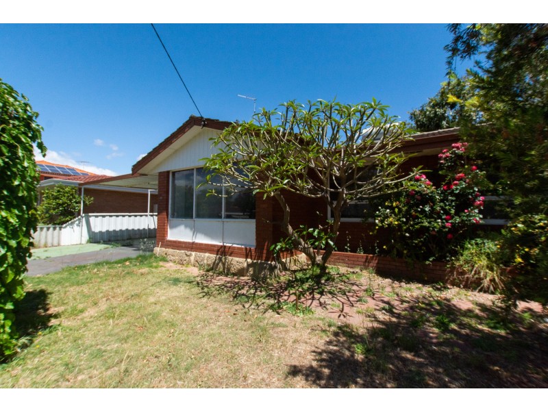 21 Macmorris Way, Spearwood WA 6163