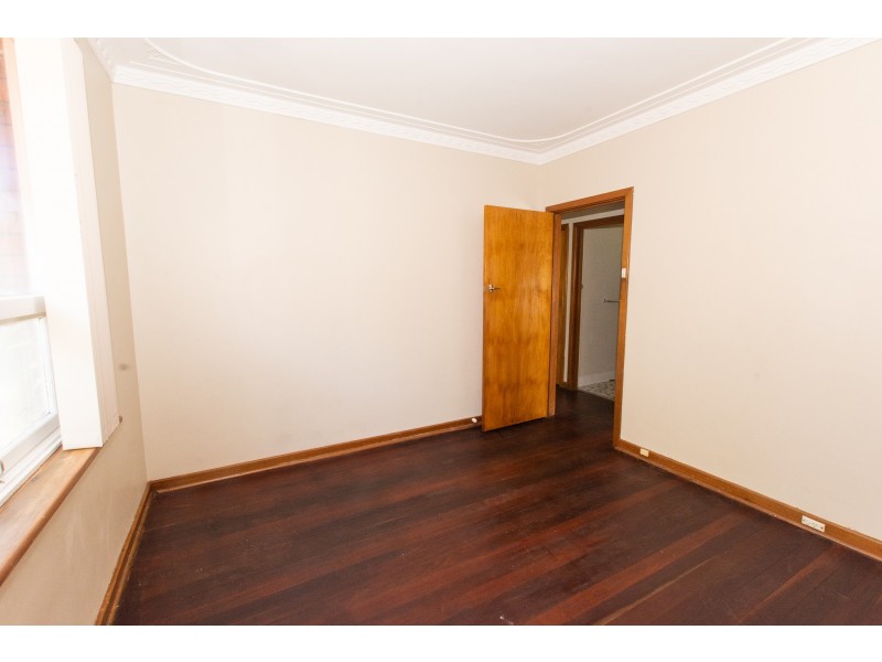 21 Macmorris Way, Spearwood WA 6163