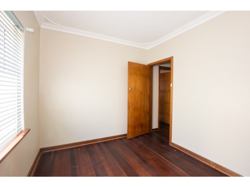 21 Macmorris Way, Spearwood WA 6163