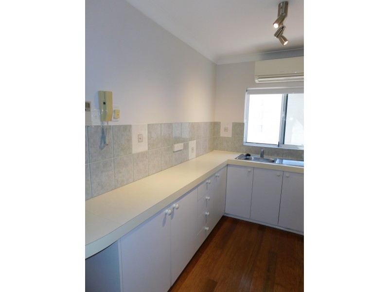 4/140 MELVILLE PARADE, Como WA 6152