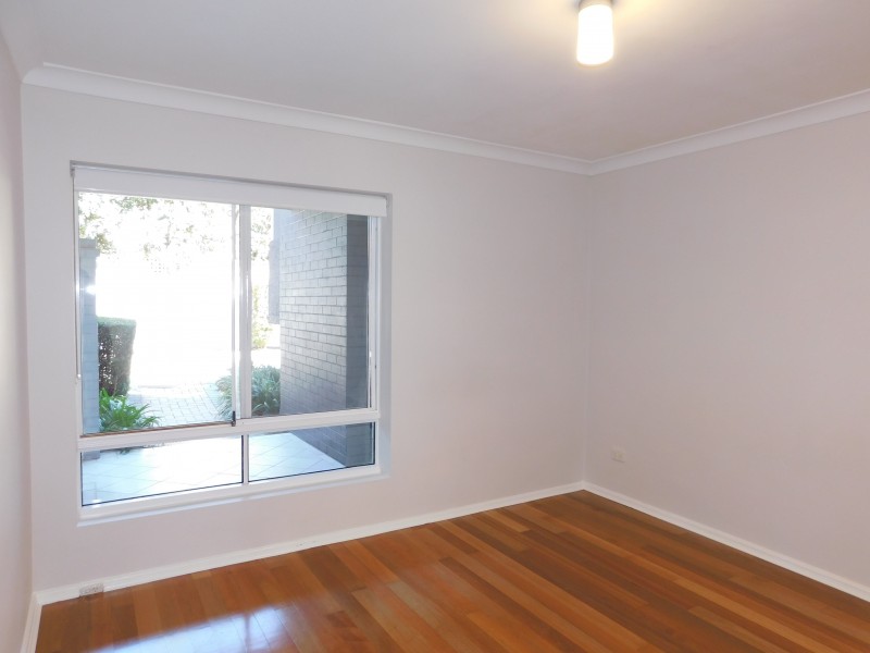 4/140 MELVILLE PARADE, Como WA 6152