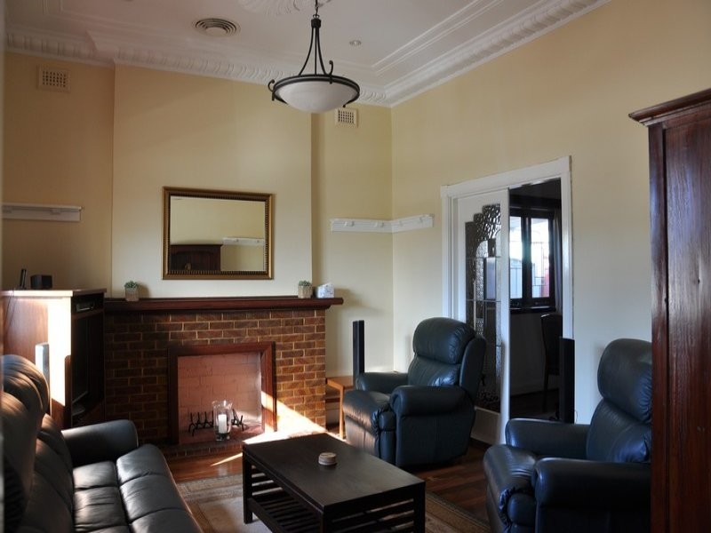 241 South Street, Beaconsfield WA 6162