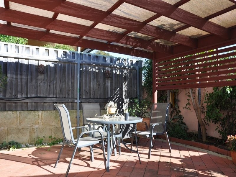 241 South Street, Beaconsfield WA 6162