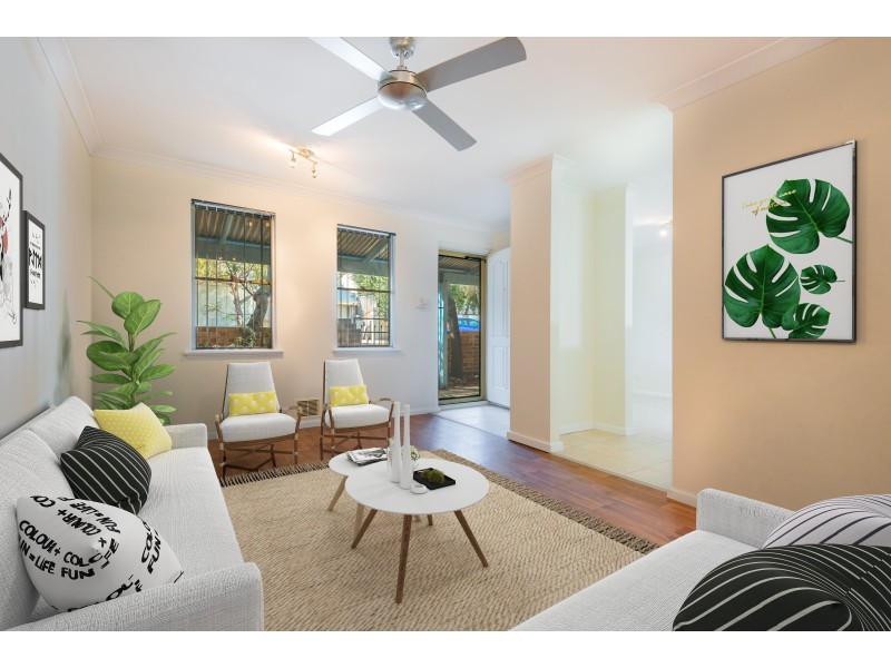1/40-42 THOMPSON ROAD, North Fremantle WA 6159
