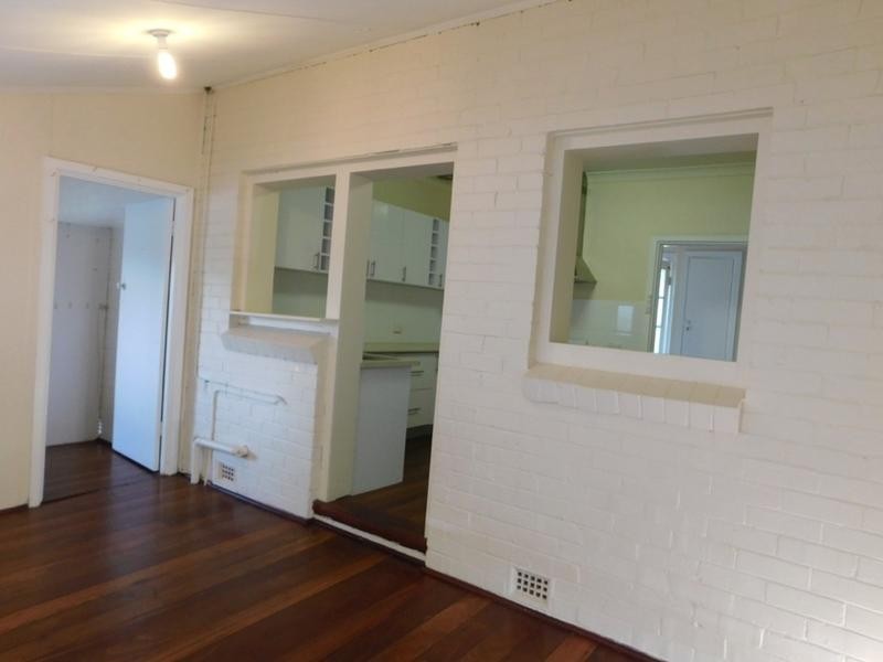 29 Lee Avenue, Hilton WA 6163