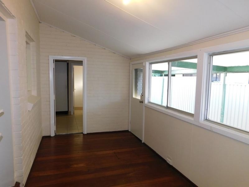 29 Lee Avenue, Hilton WA 6163