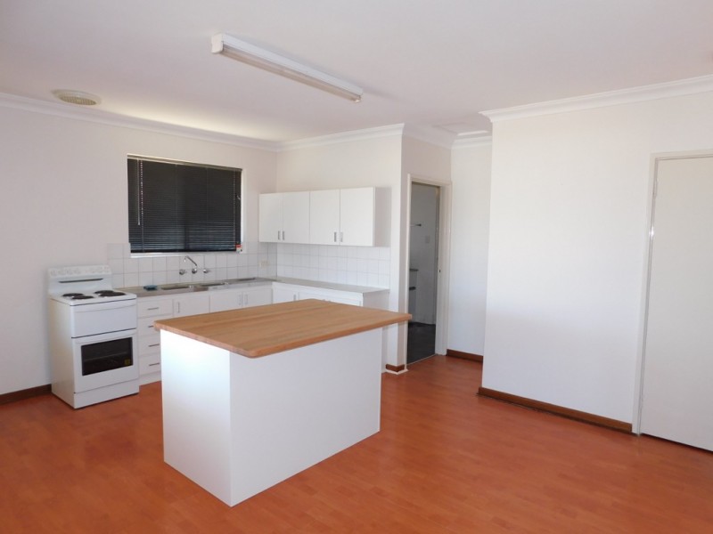 12A Bardolph Road, Spearwood WA 6163