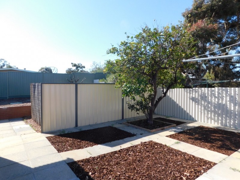 12A Bardolph Road, Spearwood WA 6163