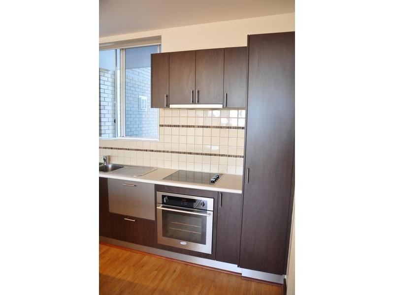 2/2 Angwin Street, East Fremantle WA 6158