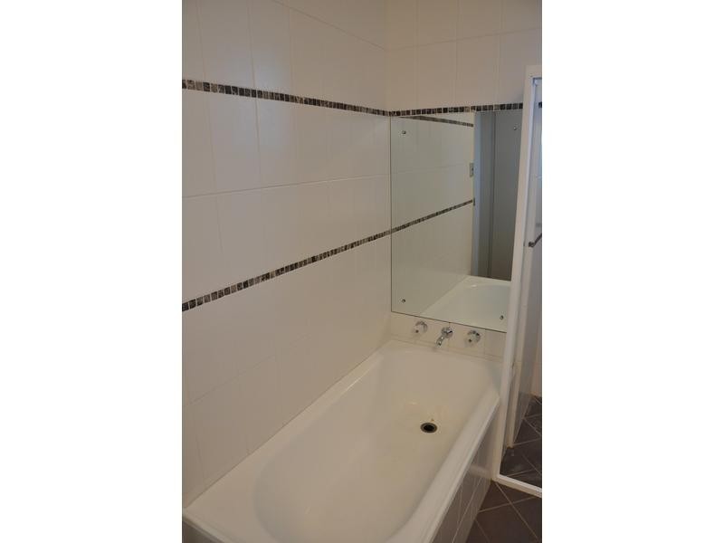 2/2 Angwin Street, East Fremantle WA 6158