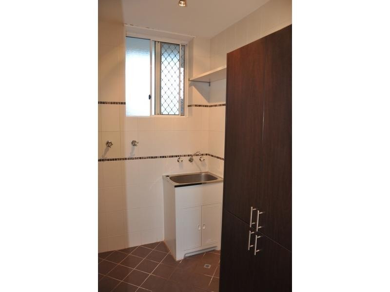 2/2 Angwin Street, East Fremantle WA 6158