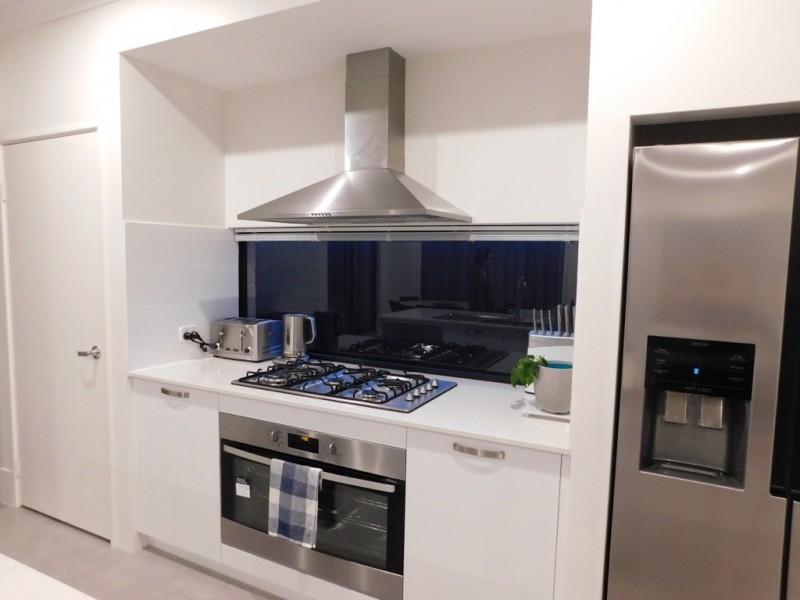 33 NADILO DRIVE, Spearwood WA 6163