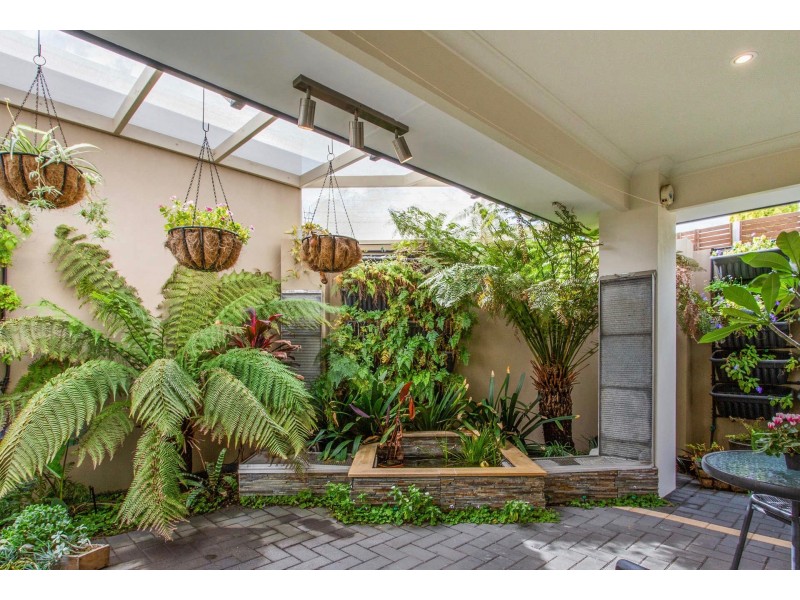 54 Stevens Street, Fremantle WA 6160