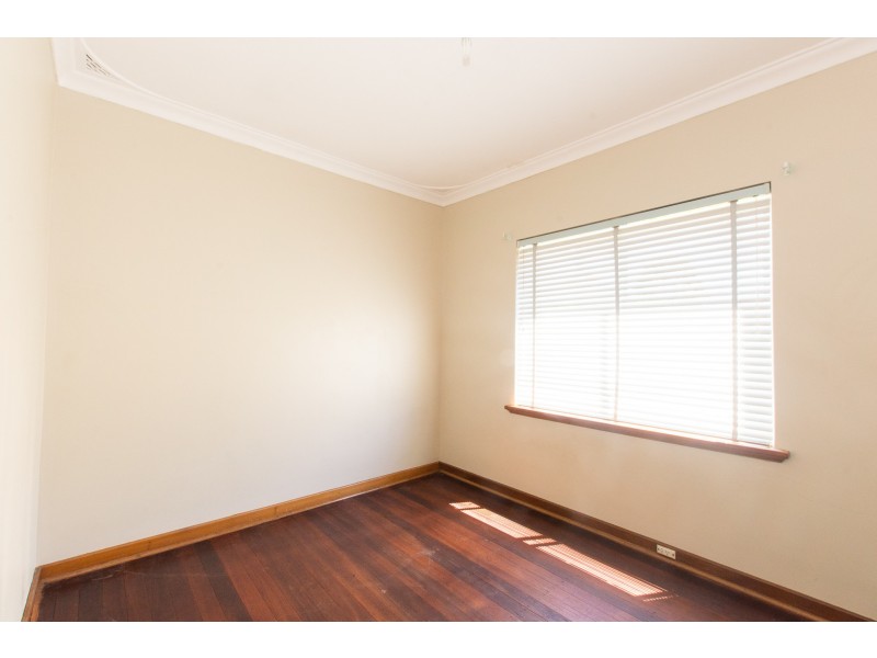 21 Macmorris Way, Spearwood WA 6163