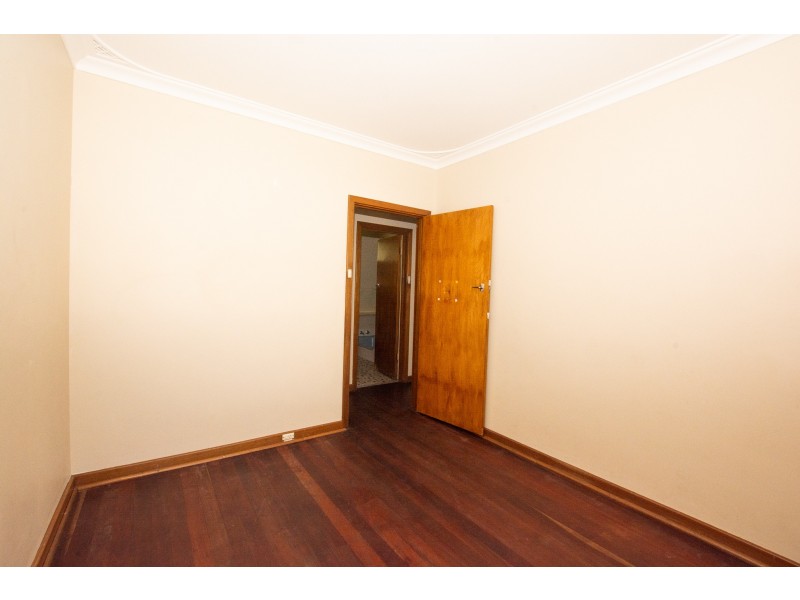 21 Macmorris Way, Spearwood WA 6163