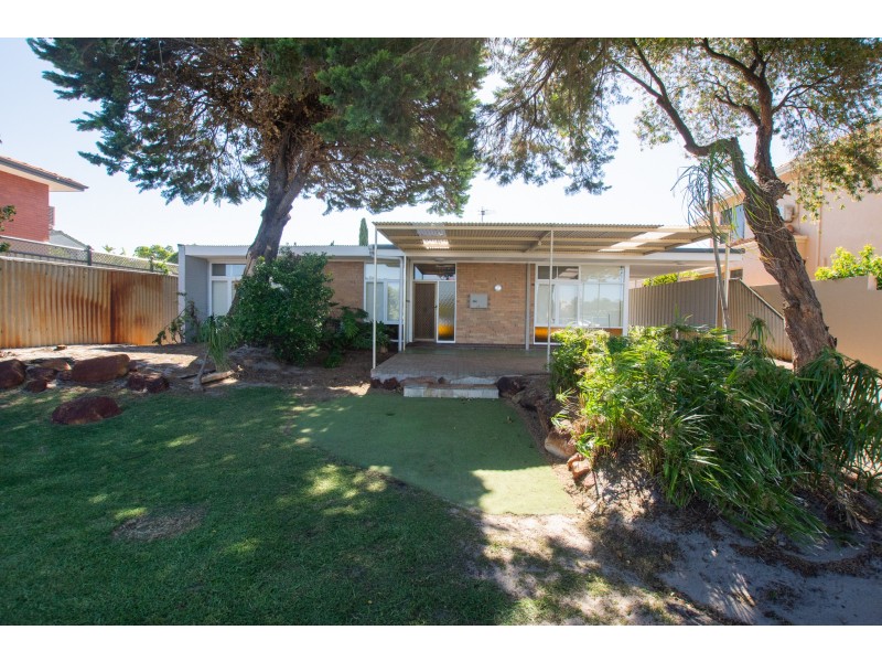 141 The Esplanade, Mount Pleasant WA 6153