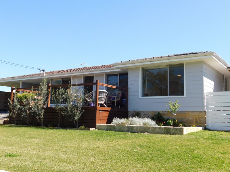 48 Coleman Crescent, Melville WA 6156