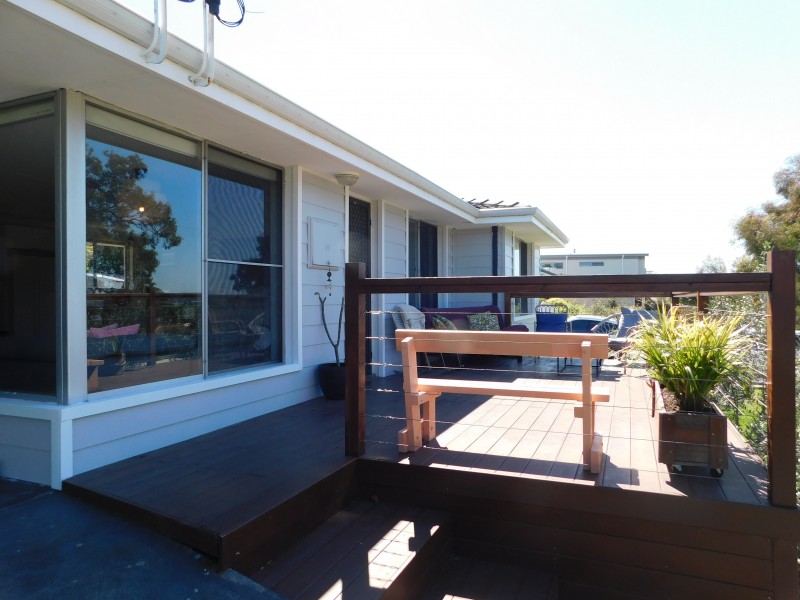 48 Coleman Crescent, Melville WA 6156