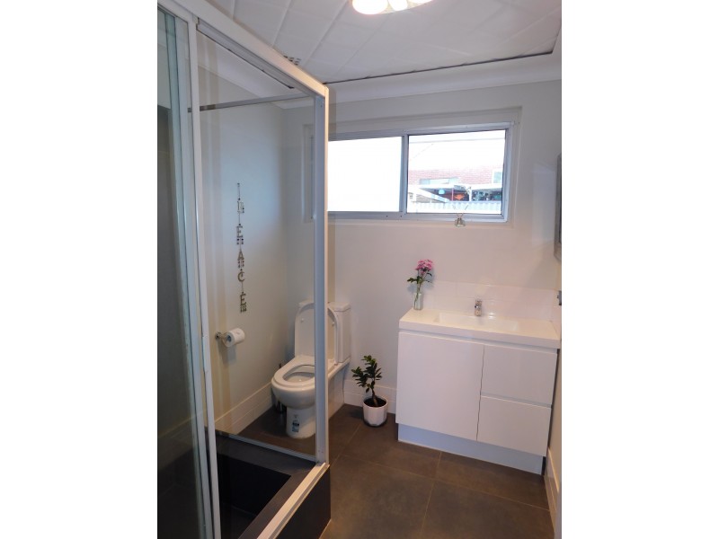 48 Coleman Crescent, Melville WA 6156