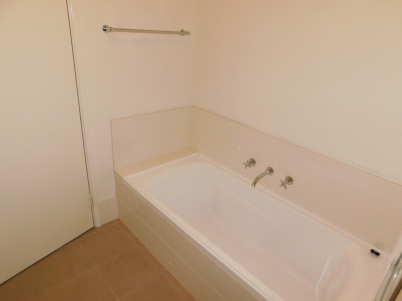 18 Hilory Street, Coolbellup WA 6163