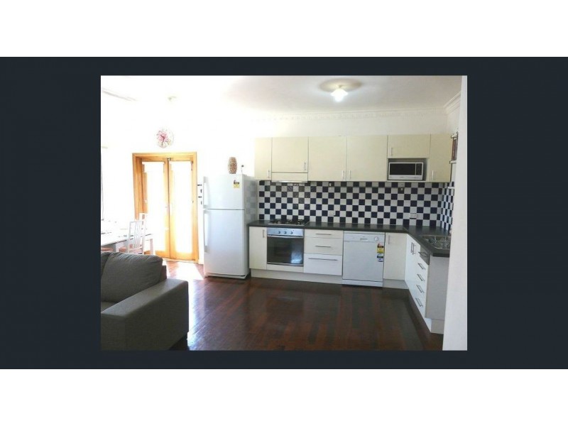 28 Wroxton Street, Midland WA 6056