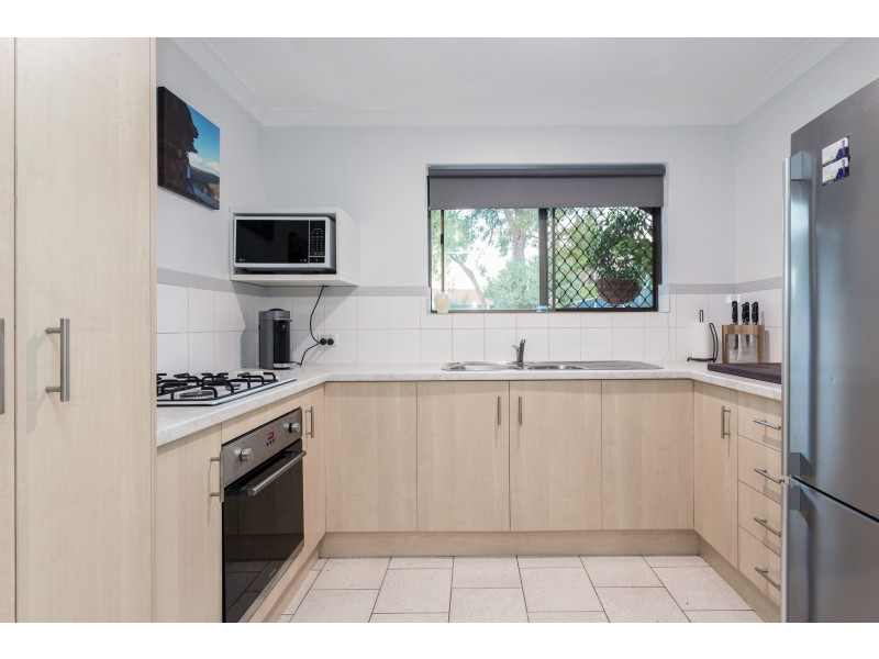 17 Helena Place, Hamilton Hill WA 6163