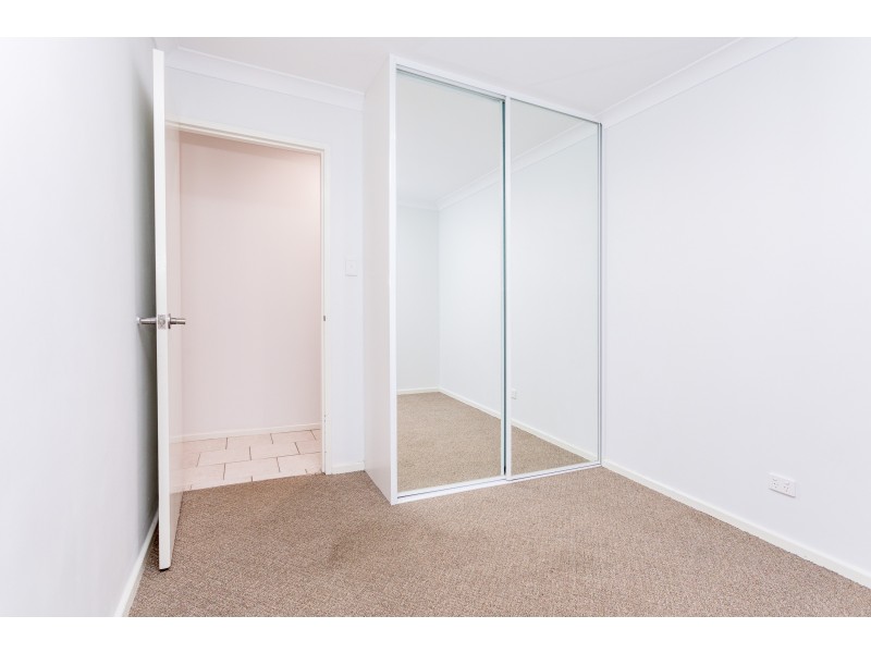 17 Helena Place, Hamilton Hill WA 6163