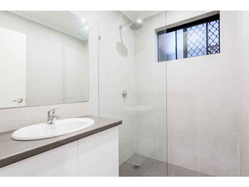 17 Helena Place, Hamilton Hill WA 6163