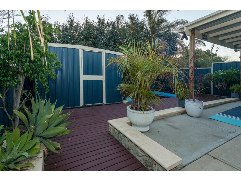 17 Helena Place, Hamilton Hill WA 6163