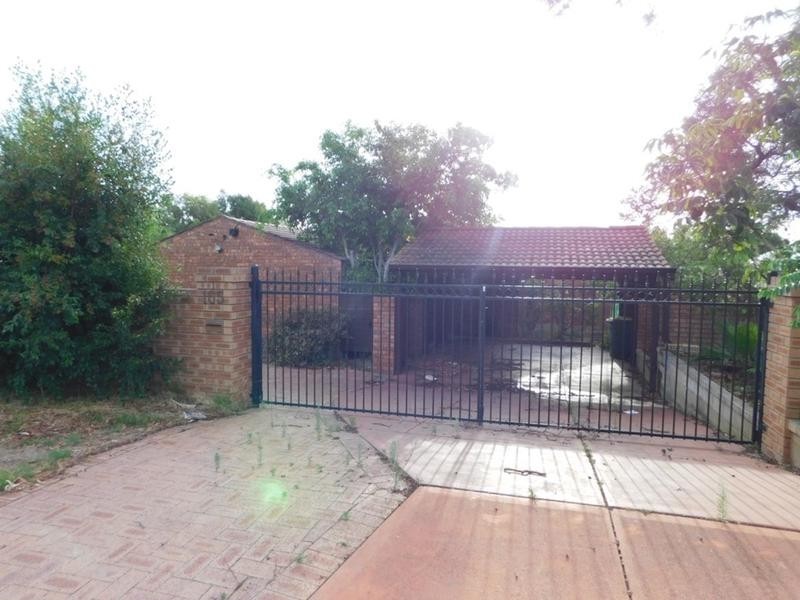 165 Riseley Street, Booragoon WA 6154