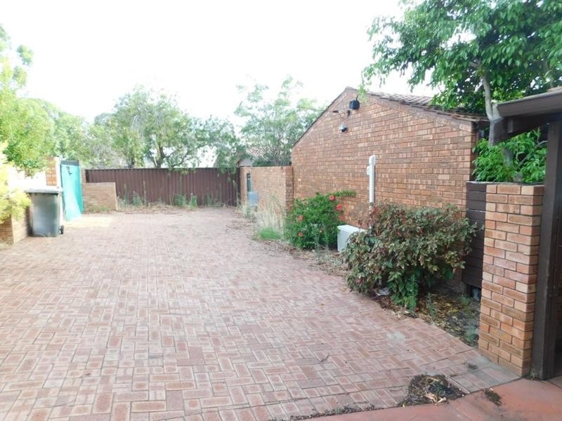 165 Riseley Street, Booragoon WA 6154