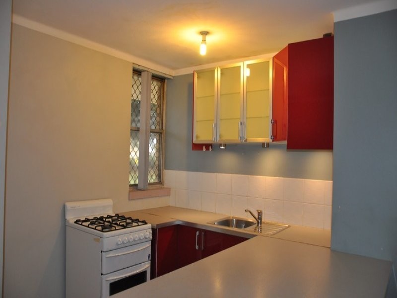 8/69 Leonard Street, Victoria Park WA 6100