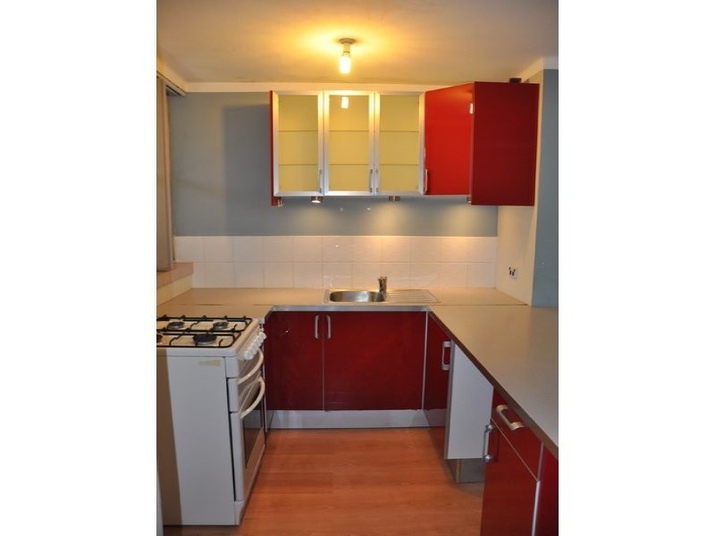 8/69 Leonard Street, Victoria Park WA 6100